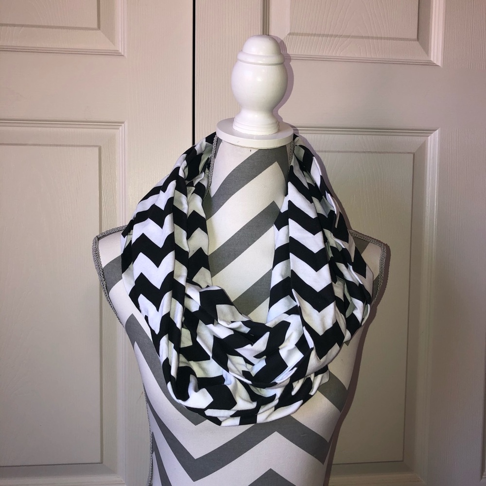 Infinity scarf - Picture 2 of 4